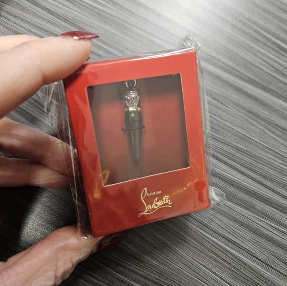 NIP Christian Louboutin Charm; Pour Rouge A Levres Rouge Louboutin - Picture 3 of 8